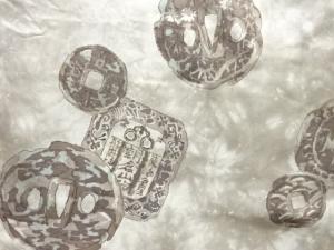 アンティーク　古銭・鍔模様肩裏手織り紬男物羽織